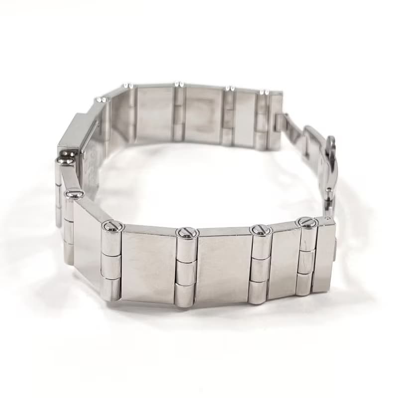 【日本直送 中古美品】グッチ GUCCI 腕時計 600L ステンレススチール シルバー ブラック文字盤 クオーツ スクエア