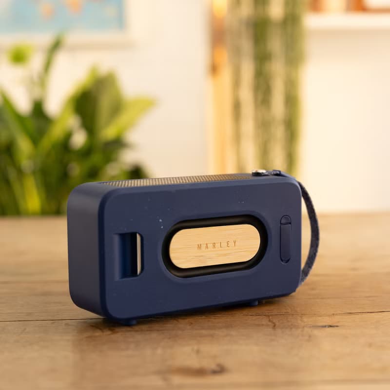 Marley Rise Up Solar 太陽能攜帶型防水藍牙喇叭 靛藍色