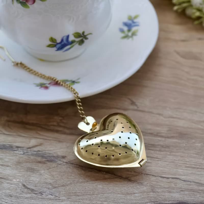 日本【SALUS 佐藤金屬】Tomiwoody 懸掛式濾茶器-愛心(兩色)