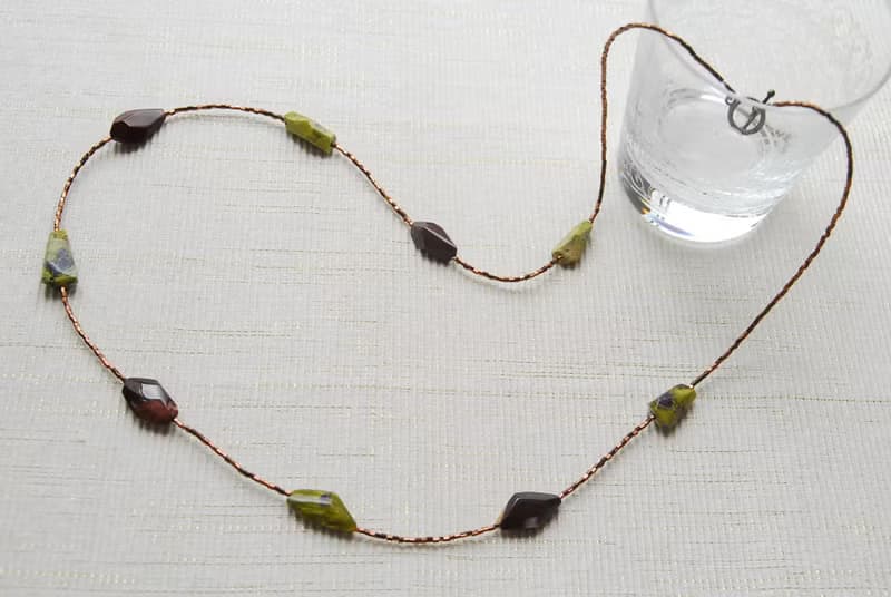 再販　ムーアカイトタンブルとアトランティサイトの秋色ネックレス