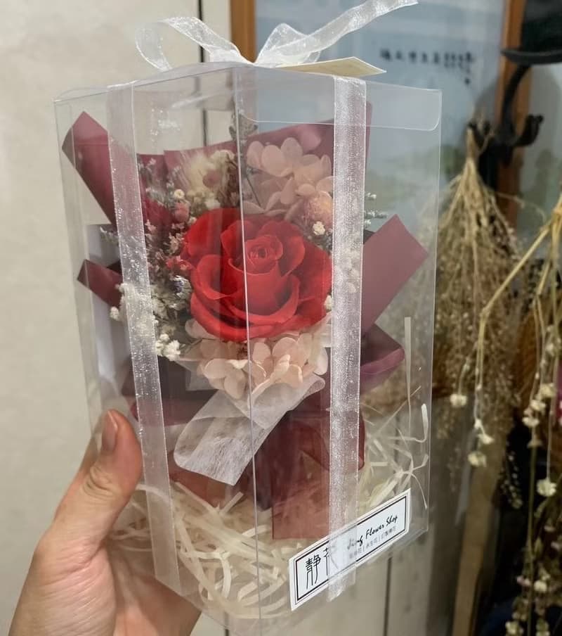 【永生玫瑰小花束】生日節慶花束  畢業花束 情人節母親節送禮