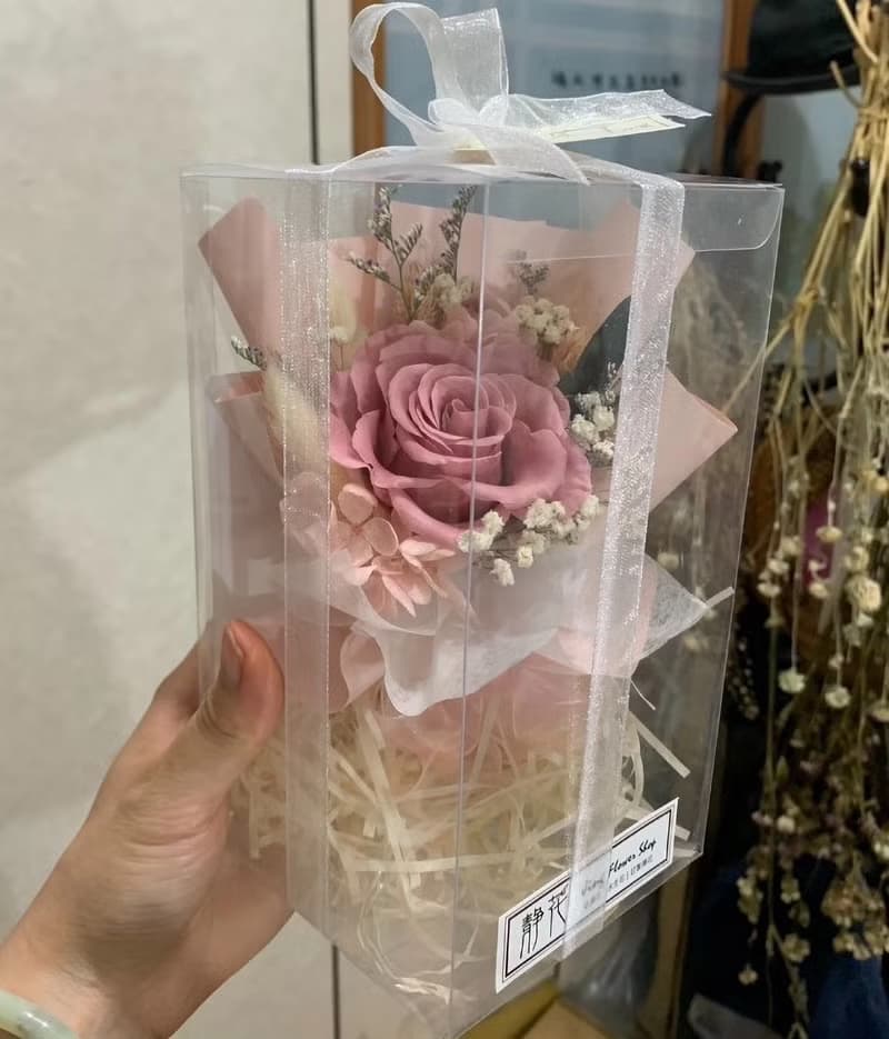 【永生玫瑰小花束】生日節慶花束  畢業花束 情人節母親節送禮