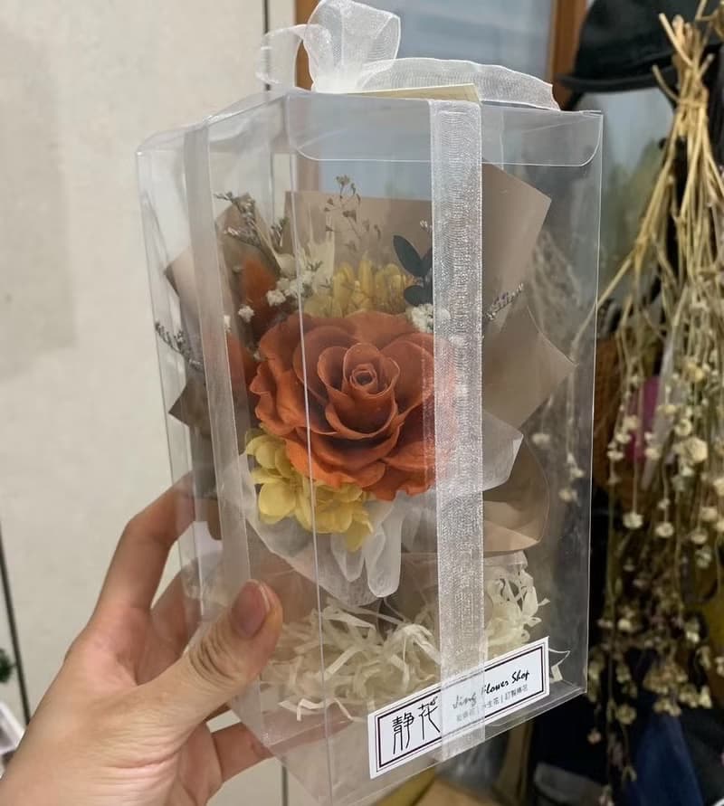 【永生玫瑰小花束】生日節慶花束  畢業花束 情人節母親節送禮