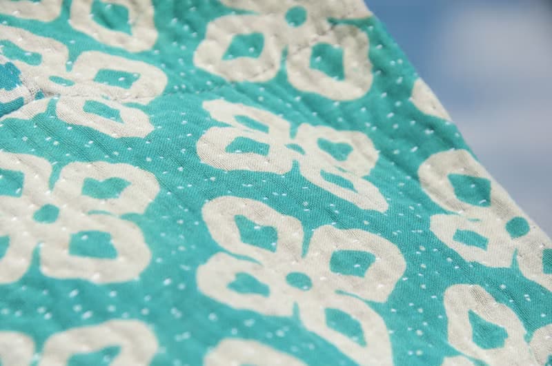 手縫紗麗布側背包/刺繡側背包/刺繡肩背包/手縫紗麗線側背包-花海