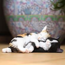 デバリエ ca82m【正規品】猫の置物 三毛猫 ハチワレ レジン製 ギフト かわいい 誕生日プレゼント