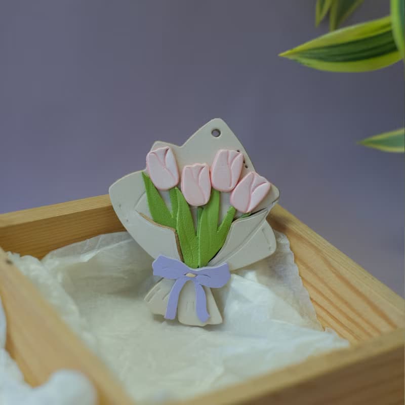 鬱金香三色堇鈴蘭花束包包掛飾