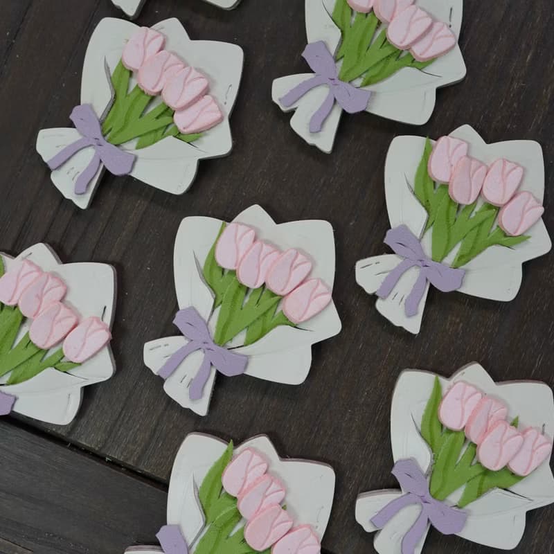 鬱金香三色堇鈴蘭花束包包掛飾