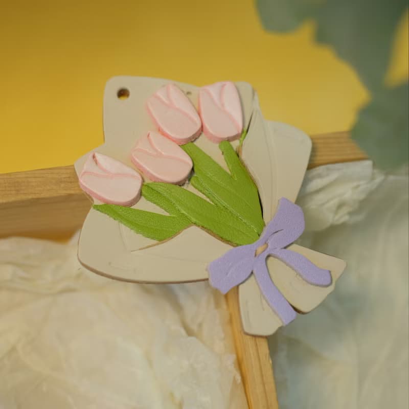 鬱金香三色堇鈴蘭花束包包掛飾