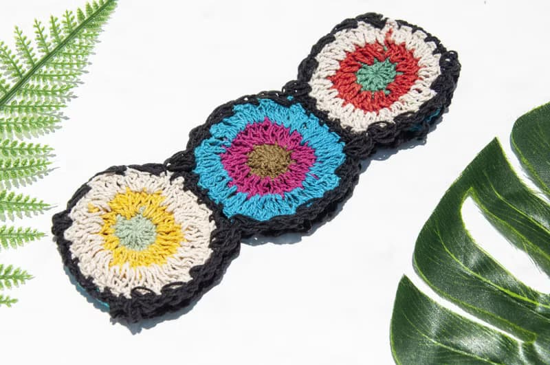 手工棉線編織髮帶/編織繽紛髮帶/手工鉤織髮帶-黑色繽紛彩虹花朵