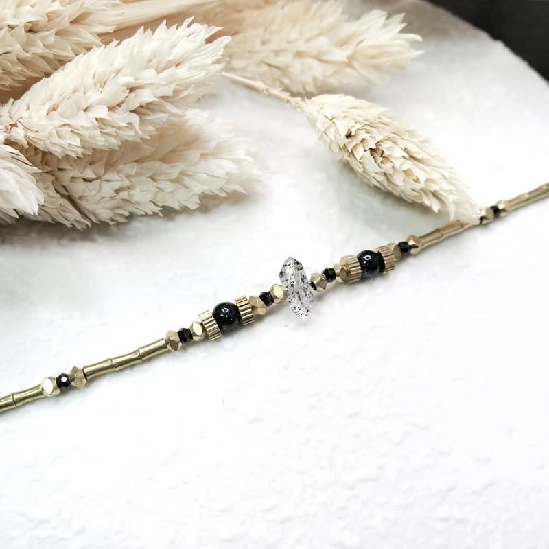 VIIART。真言。赫基蒙雙尖水晶藍砂黑尖晶黃銅手鍊。限量