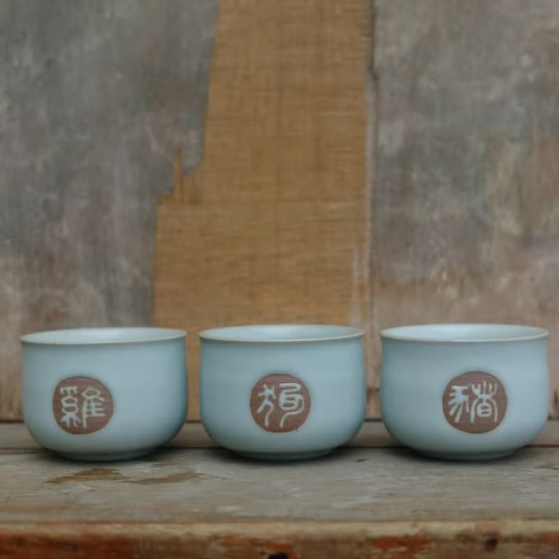 青瓷汝窯十二生肖茶杯 陶茶杯 陶杯