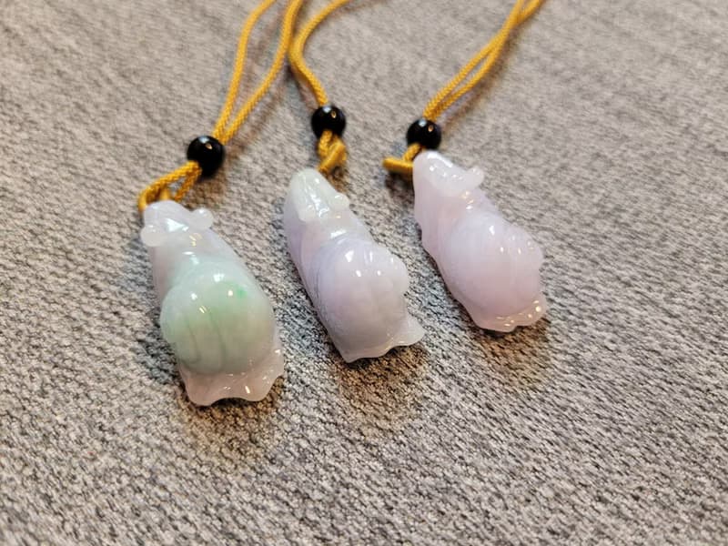 【親翠】天然翡翠 冰紫蝸牛Chill項鍊 | 特色可愛 | 見光不死紫翡