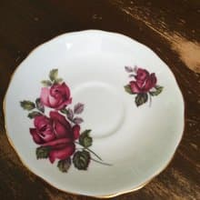Queen Anne 紅玫瑰小茶碟