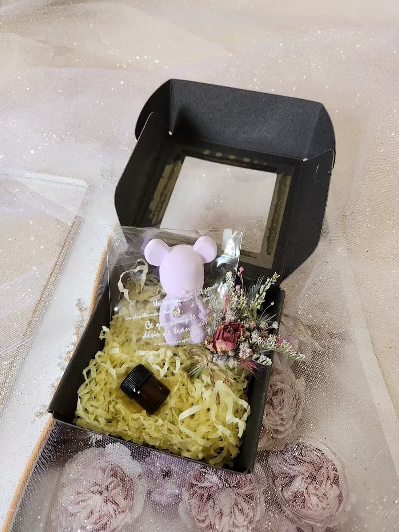鑽石捧花熊擴香石 玫瑰花束1ml精油 禮盒組  有提袋 活動禮 婚禮