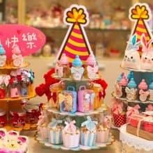 現貨可超取 生日塔 小男生條紋綠 小奶瓶-生日帽款 CAKE-004