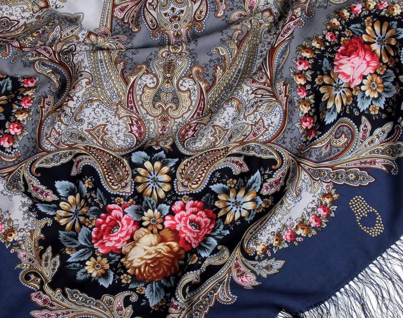 Pavlovo Posad Russian Shawl 100% Wool Scarf 125x125 cm Wrap Silk Fringe 1463-12