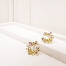 粉紅花園黃銅耳環/輕珠寶 鋯石耳環 針式耳環 黃銅飾品 C型耳環