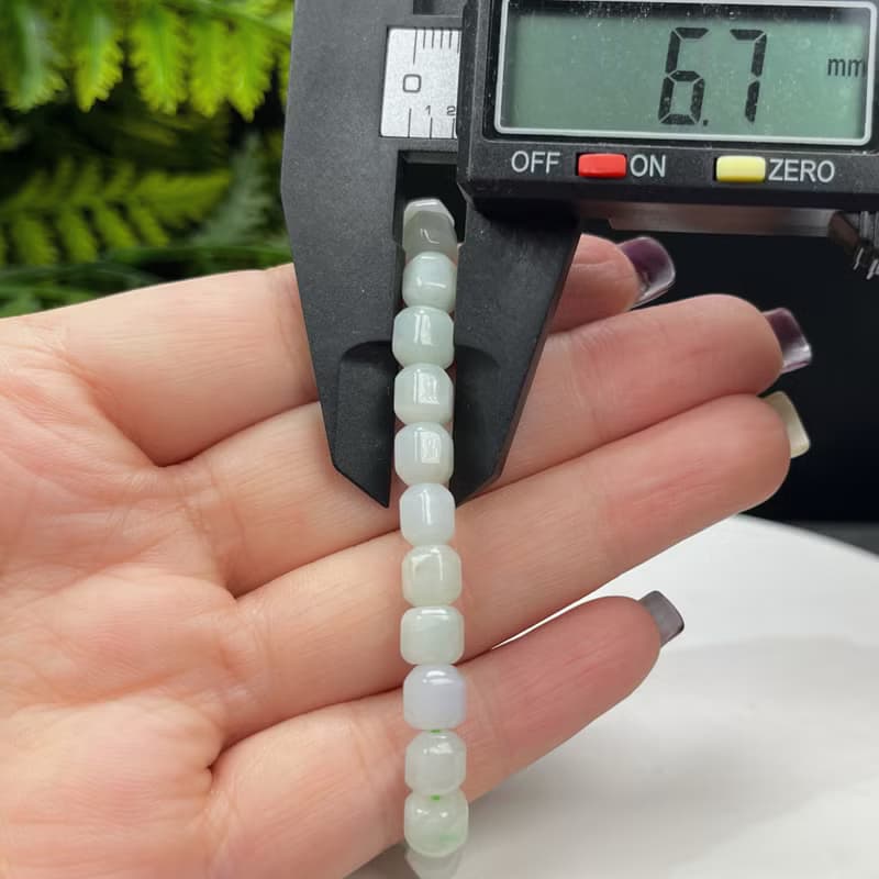 天然淺綠色翡翠手串6.5mm緬甸翡翠A貨六棱柱玉石珠子手鏈女附證書