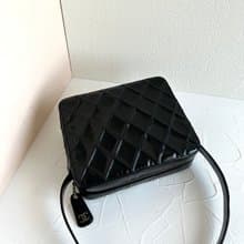 稀有中古二手Chanel黑色金標漆皮皮革小盒子腋下包單肩側背孭手袋
