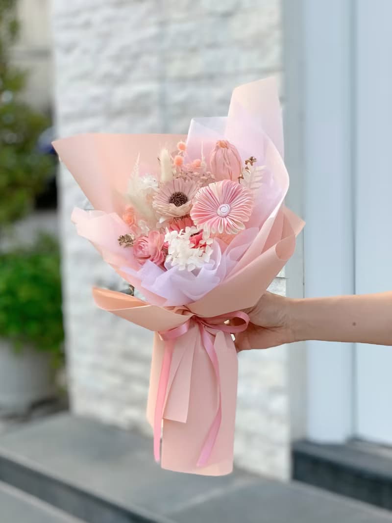 Baby pink 乾燥花永生花束 告白花束 生日禮物 情人花束 畢業花束