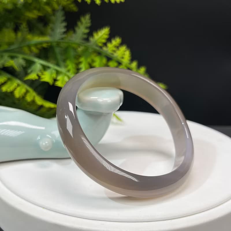 精品精選 香檳灰紫瑪瑙手鐲 58MM 冰潤起光扭扭波浪 穩定親和開朗