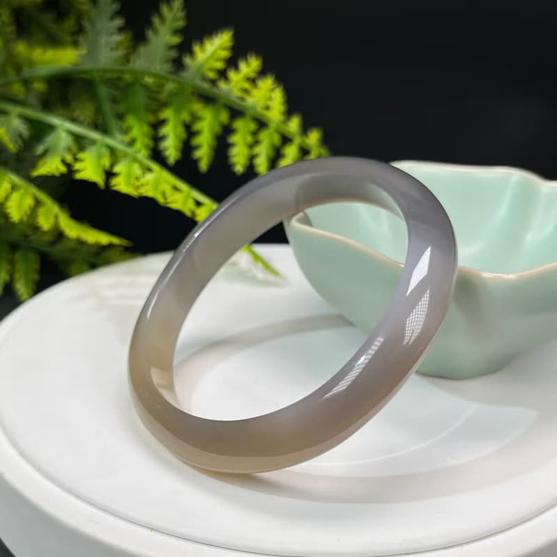 精品精選 香檳灰紫瑪瑙手鐲 58MM 冰潤起光扭扭波浪 穩定親和開朗