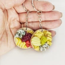 钥匙扣 送给他的礼物 送给她的礼物 礼物创意 带装饰的独家钥匙扣