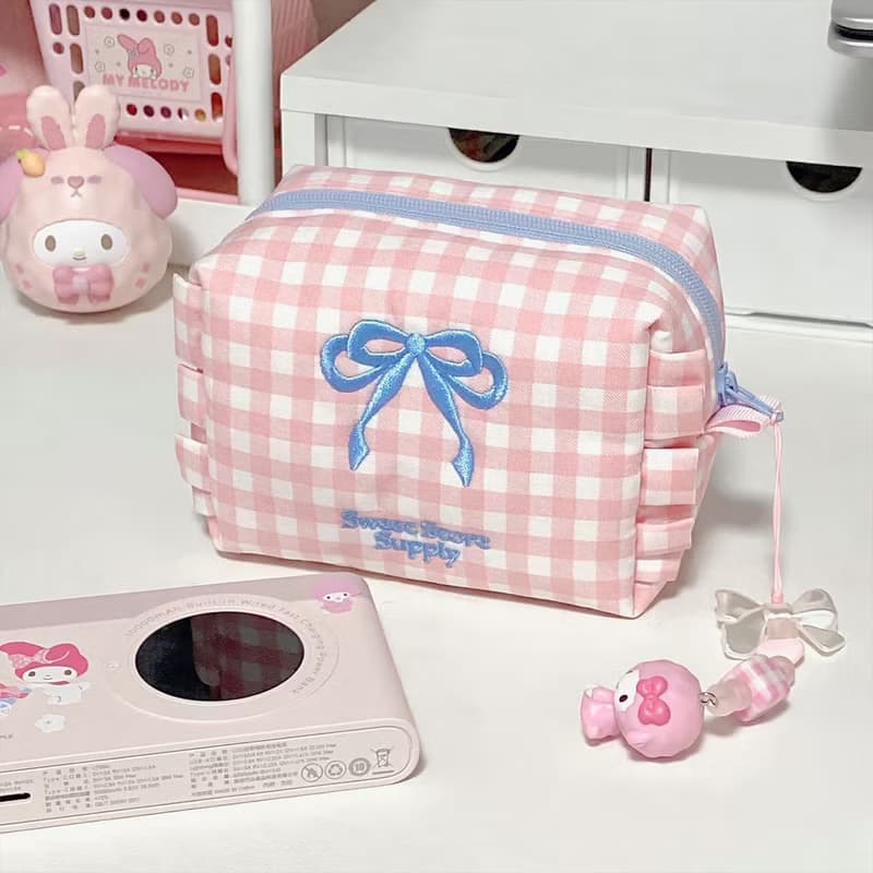 Sweetstore Supply原創蝴蝶結刺繡化妝包便攜收納包