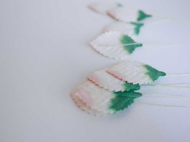 Paper Flower, Gift decoration DIY supplies: 50 pieces, green brush pink leaves