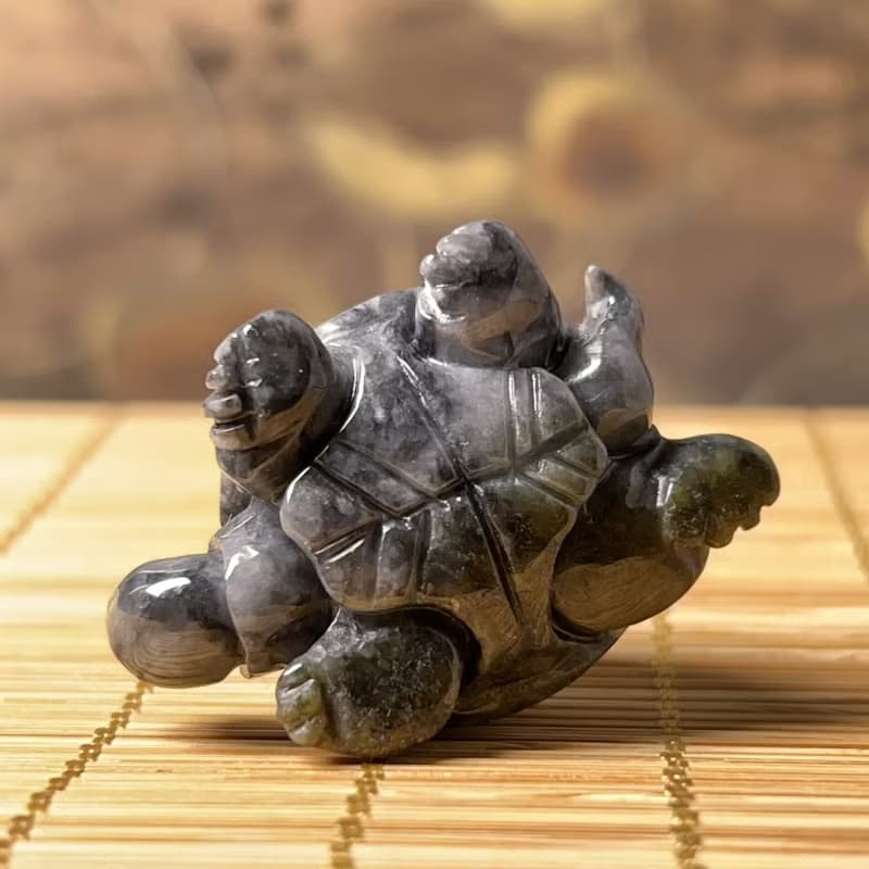 【吉祥‧長壽】烏雞翡翠烏龜 | 天然緬甸A貨翡翠 |  送禮