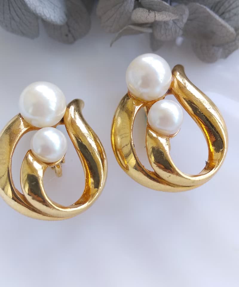 Vintage Jewelry 西洋古董飾品 AVON 優雅 對稱雙珠 夾式耳環