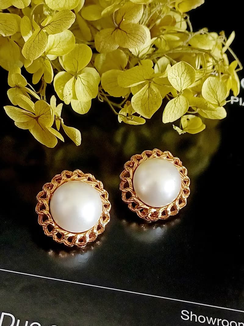 vintage jewelry  典雅金色繩結鑲邊仿珠 夾式耳環