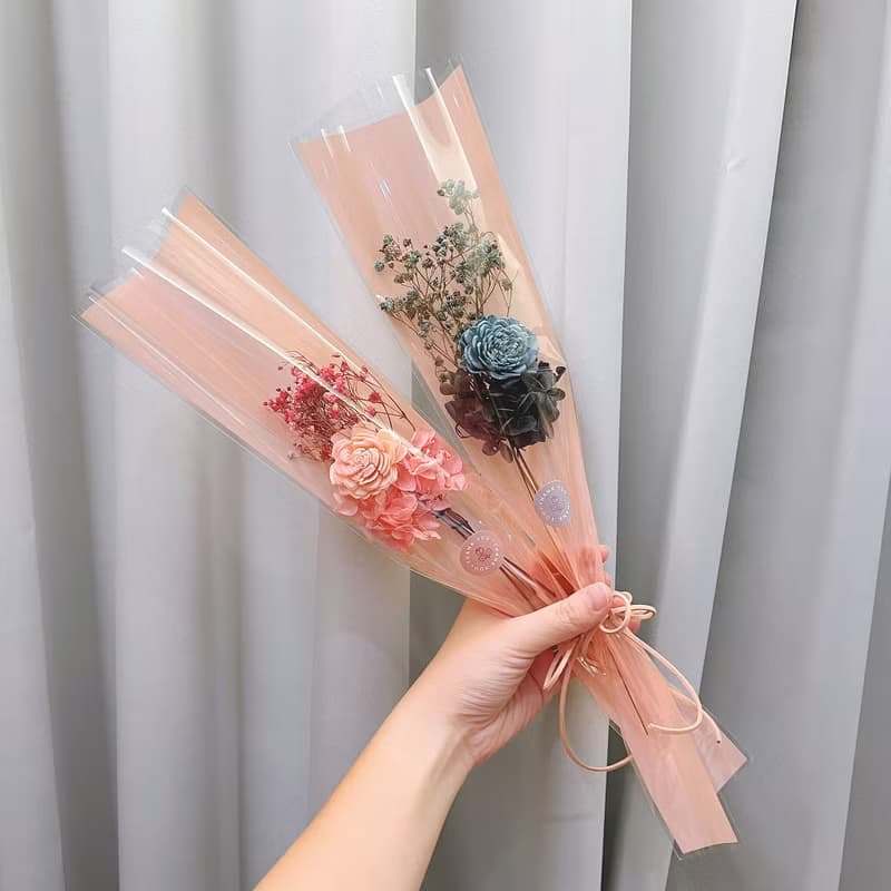 小花束。情人節花束。生日花束。畢業花束。伴娘禮。婚禮小物