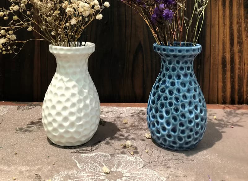 陶瓷圓點刻紋造型 白釉小花器 花瓶擺件 辦公桌 茶席