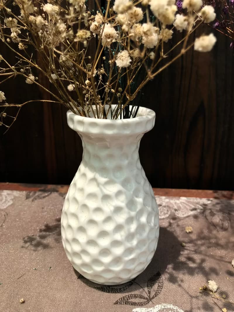陶瓷圓點刻紋造型 白釉小花器 花瓶擺件 辦公桌 茶席