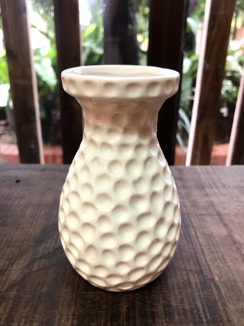 陶瓷圓點刻紋造型 白釉小花器 花瓶擺件 辦公桌 茶席