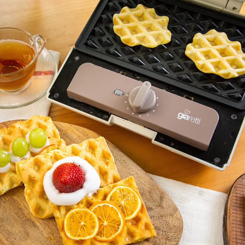 【義大利Giaretti 珈樂堤】多功能定時熱壓三明治鬆餅機(GT-SWT26