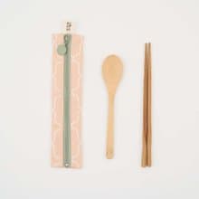 拉鏈餐具袋(含餐具)/鐵花窗5號/珊瑚橘粉/鳥語花窗