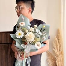 蔚藍天 永生太陽花花束 畢業花束