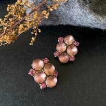 1.古董粉紅透光塑料水珠圓形夾式耳環 少見款  C472