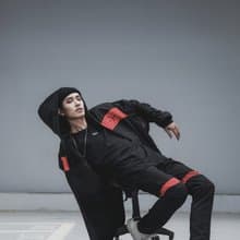 .67ARROW ROLLING_EYEZ SLIM-FIT_合身彈性長褲 黑色長褲