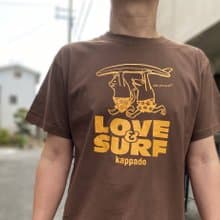 猫と青蛙のTシャツ　チョコレートブラウン　男女兼用