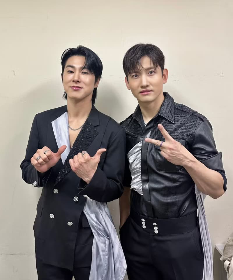 TVXQ, nSSign pick BloodstreamS man bold unisex silver ring