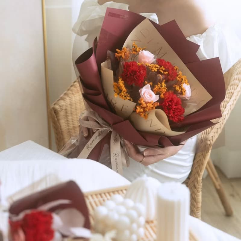 永生康乃馨簡約質感母親節花束 紅色康乃馨 粉玫瑰花束