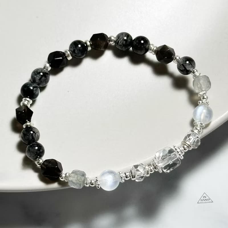 黑白優雅-黑髮晶.黑曜岩.月光石-純銀設計款手鍊