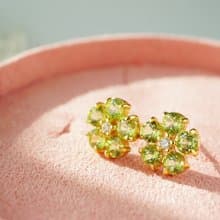 Natural Peridot Silver 925 Stud Earrings, Flower earrings.