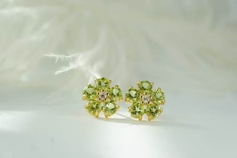Natural Peridot Silver 925 Stud Earrings, Flower earrings.
