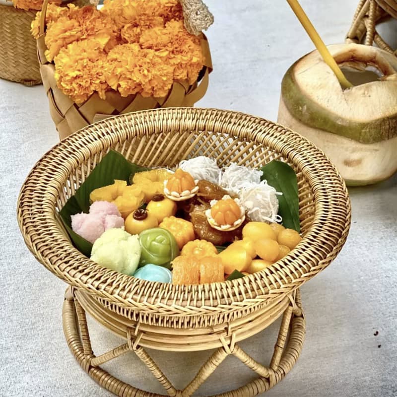 Khantoke Wai 食品摊/餐具