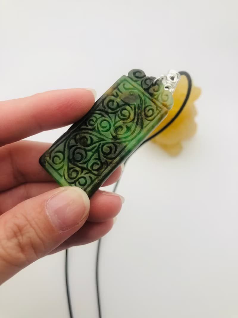 翡翠A貨黃加綠仿古龍牌項鍊吊墜掛件/平安/老件