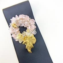 【母親節禮盒】精緻半寶石胸針 日本風格胸針 粉紅色水晶